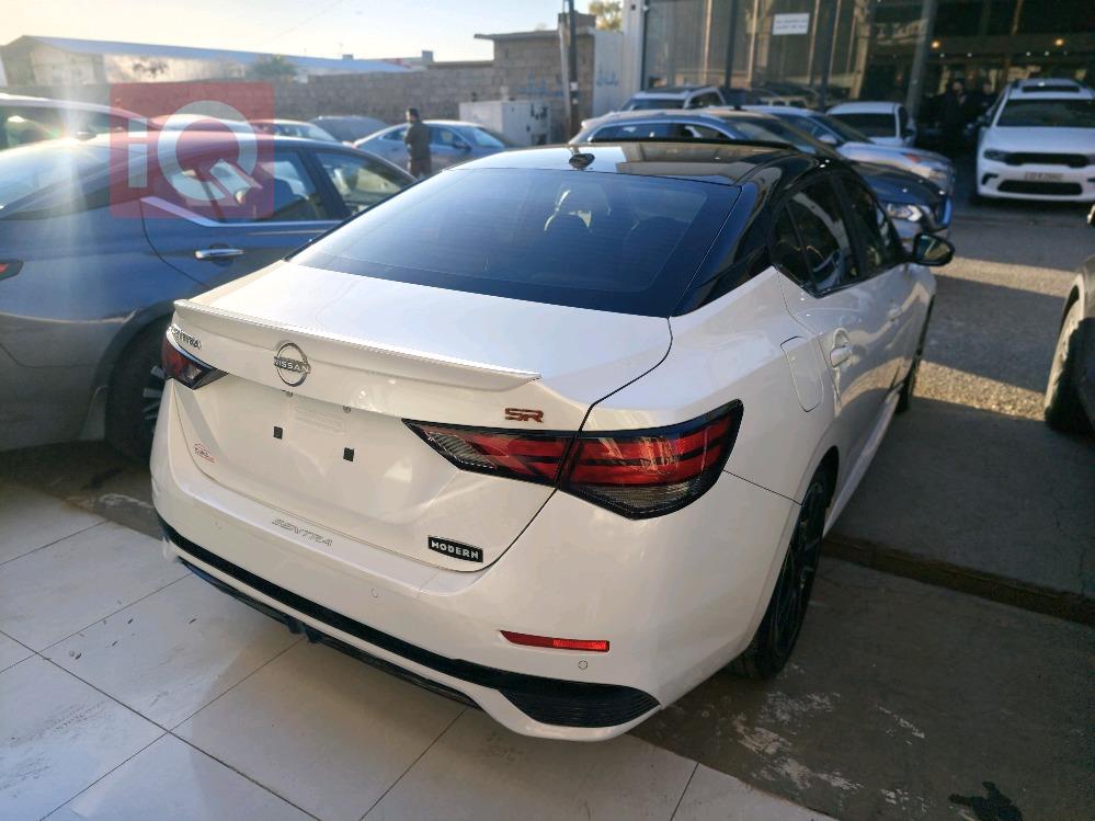 نيسان سنترا